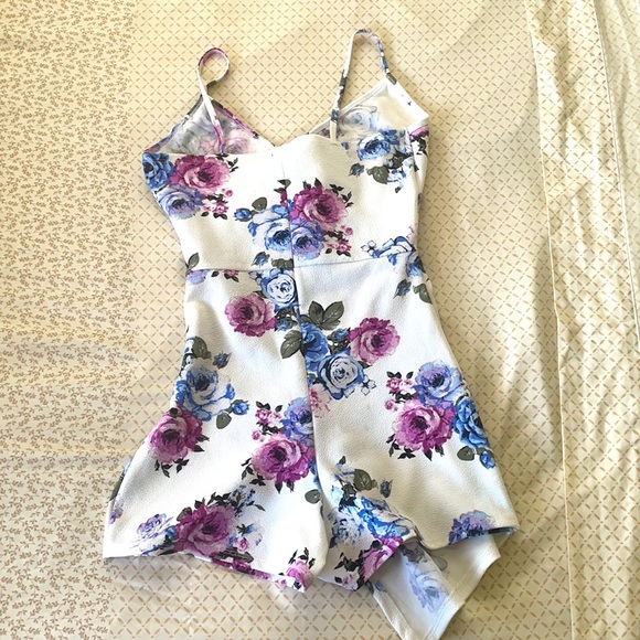 Romper - Picture 2 of 2